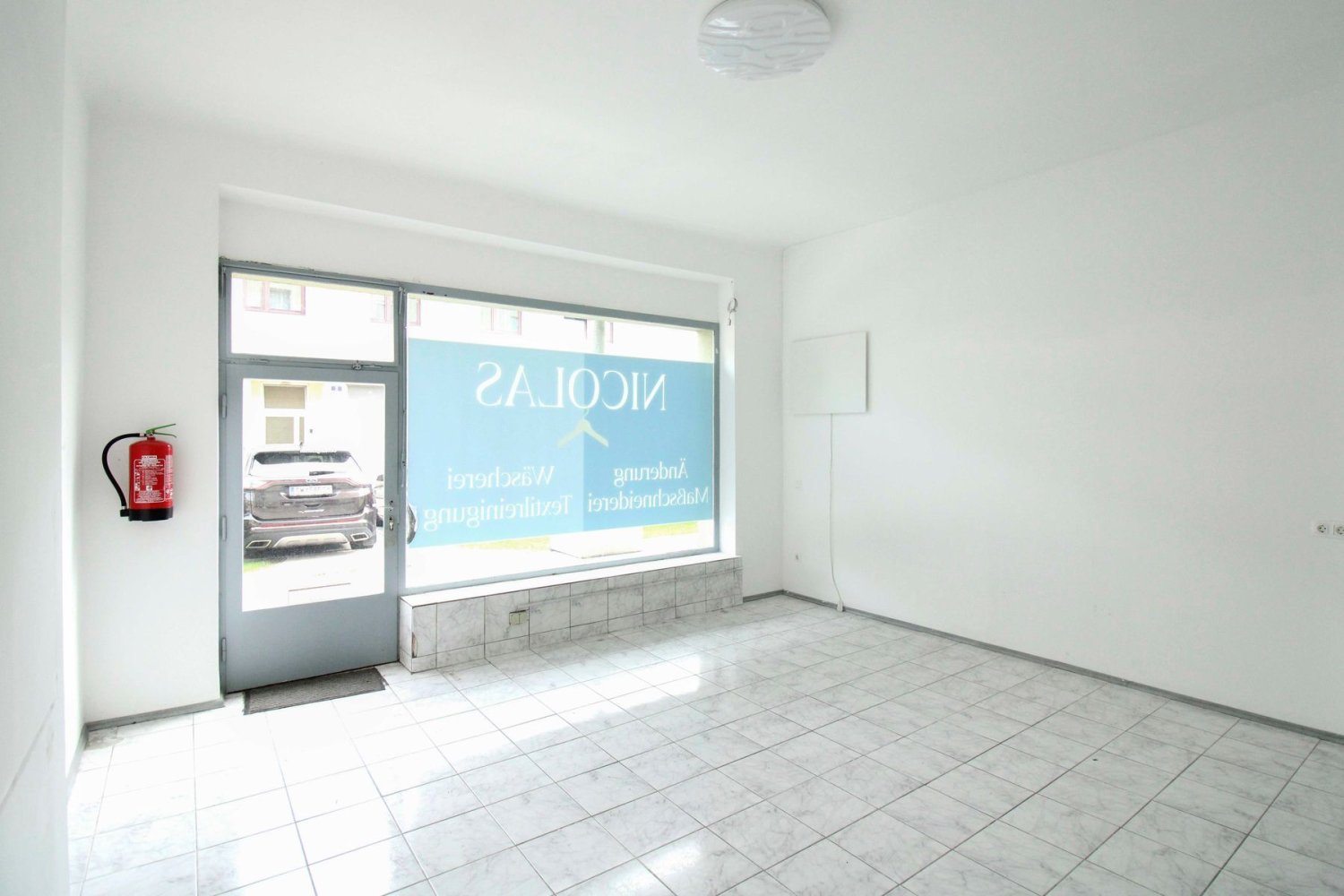 Коммерческая недвижимость 58м² в Швехат, Австрия № 216671