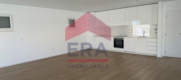 Casa T3 em Caldas da Rainha, Portugal N.º 104366 2