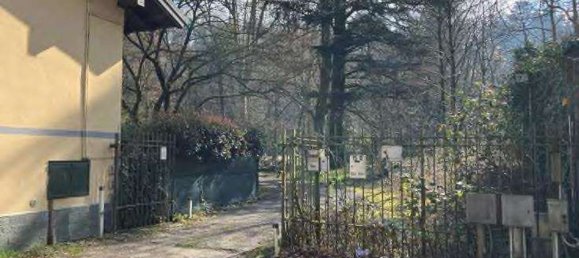 Вилла с 4 комнатами в Карате Брианца, Италия № 5300 20