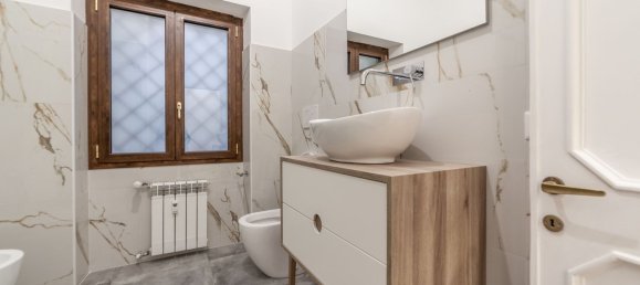 Квартира с 3 комнатами в Рим, Италия № 197359 28