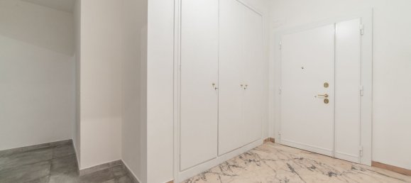 Квартира с 3 комнатами в Рим, Италия № 197359 37