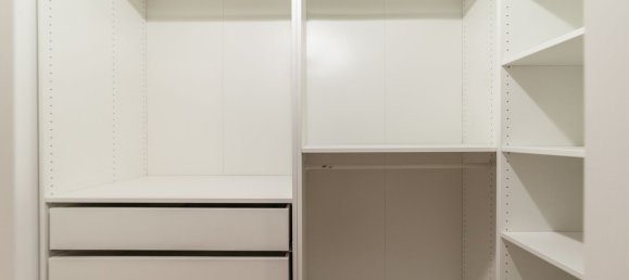 Квартира с 3 комнатами в Рим, Италия № 197359 34