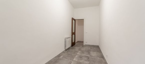 Квартира с 3 комнатами в Рим, Италия № 197359 17