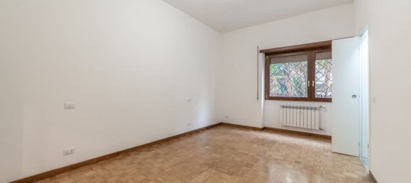 Квартира с 3 комнатами в Рим, Италия № 197359 31