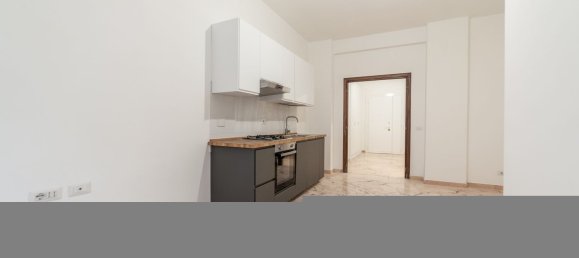 Квартира с 3 комнатами в Рим, Италия № 197359 2