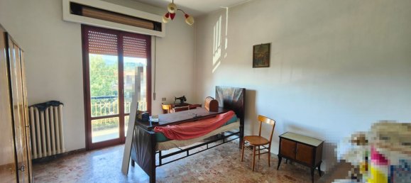 5 rooms House in Castelfranco Piandiscò, Italy No. 169077 4