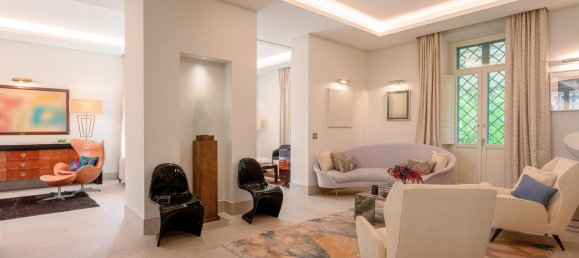 14 bedrooms Villa in Rome, Italy No. 358157 3