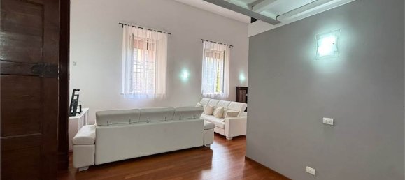 2 chambres Appartement à Ferrara, Italy No. 335109 6