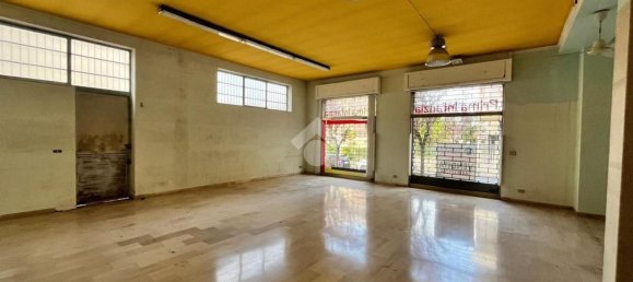 Propriété commerciale à Aprilia, Italy 160m² No. 47715 15