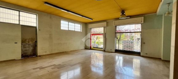 Propriété commerciale à Aprilia, Italy 160m² No. 47715 18