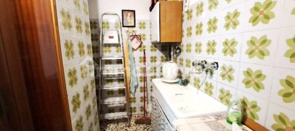 Apartamento de 3 dormitorios en Pesaro, Italy No. 295788 9