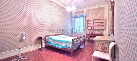 Дом с 8 комнатами в Пьомбино, Италия № 34754 10