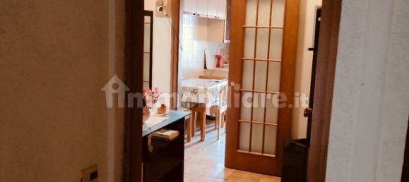 2 bedrooms Apartment in Rome, Italy No. 276085 7