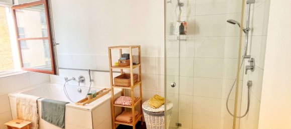 Квартира с 3 спальнями в Фридрихсхайн, Германия № 342812 12