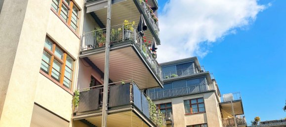 Квартира с 3 спальнями в Фридрихсхайн, Германия № 342812 16