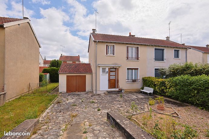 3 chambres Maison à Varennes-Vauzelles, France No. 310373