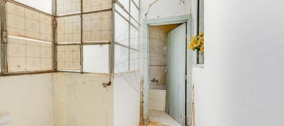 2 bedrooms Apartment in Loures, Portugal No. 281343 12