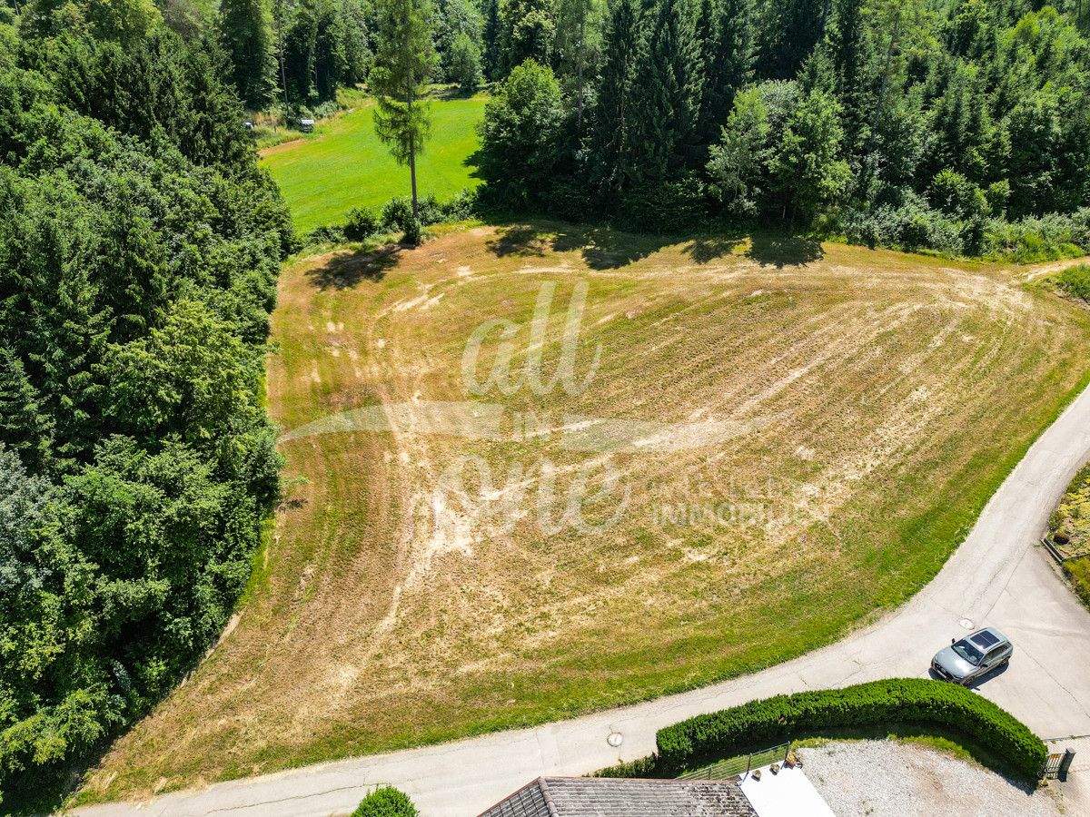 Terrain à Moosburg, Austria No. 162651