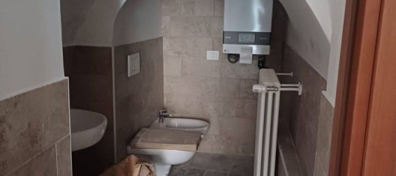 Apartamento de 10 habitaciónes en L'Aquila, Italy No. 212941 31
