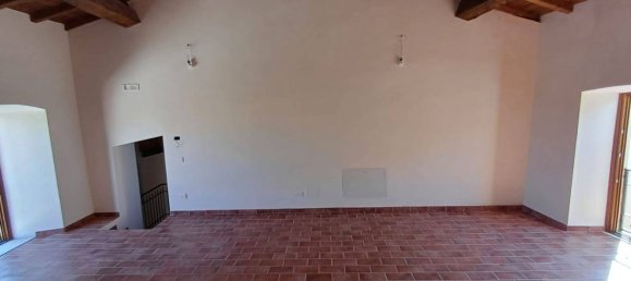 Apartamento de 10 habitaciónes en L'Aquila, Italy No. 212941 10