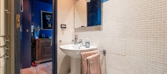 4 rooms Apartment in Turin, Italy No. 207760 17