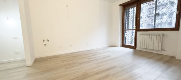 Studio à Rome, Italy No. 224806 3