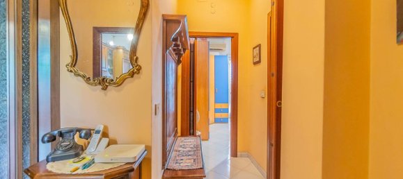 Apartamento T2 em Rome, Italy N.º 301221 10