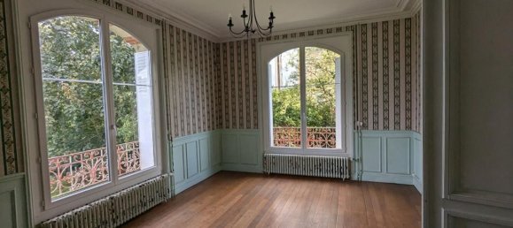 6 bedrooms House in La Loupe, France No. 228842 12