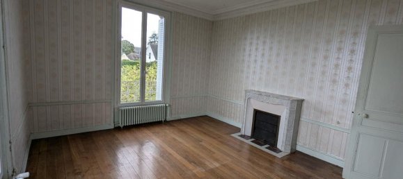 6 bedrooms House in La Loupe, France No. 228842 16