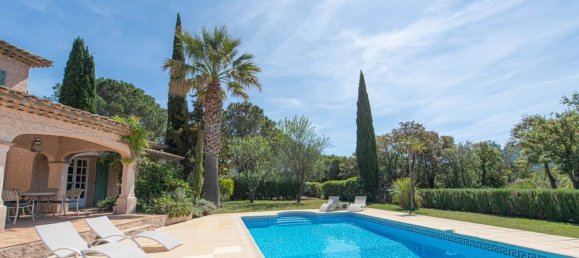 Villa T4 em Le Plan-de-la-Tour, France N.º 1665 4