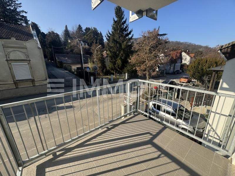 Apartamento de 3 habitaciónes en Klosterneuburg, Austria No. 245523