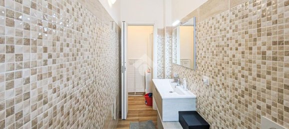 2 Schlafzimmer Wohnung in Milan, Italy, Nr. 357776 17