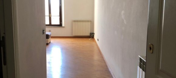 Apartamento T2 em Poggibonsi, Italy N.º 45318 4