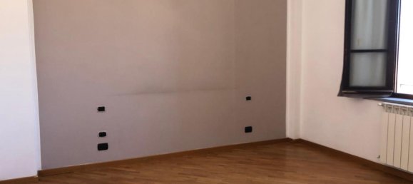 Apartamento T2 em Poggibonsi, Italy N.º 45318 9