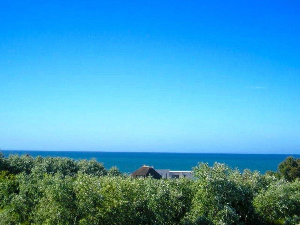 3 bedrooms House in Maldonado, Uruguay No. 6084