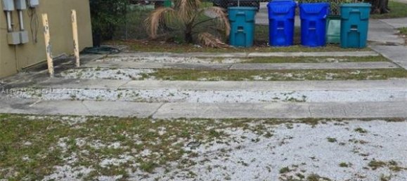 147.16m² terrain à vendre à Miami, Miami-Dade, Florida, USA № 615172 3