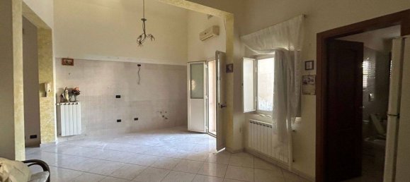 4 rooms Apartment in Pulsano, Italy No. 71605 6