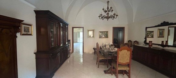 4 rooms Apartment in Pulsano, Italy No. 71605 3