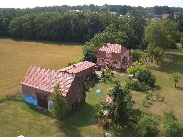 Granja de 7 dormitorios en Potsdam-Mittelmark, Germany No. 47042