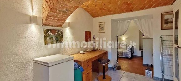 Дом с 1 спальней в Клавезана, Италия № 340294 10