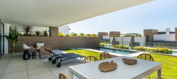 4 bedrooms Duplex in Marbella, Spain No. 179989 10