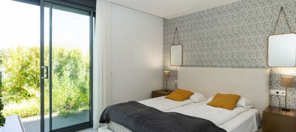 4 bedrooms Duplex in Marbella, Spain No. 179989 2