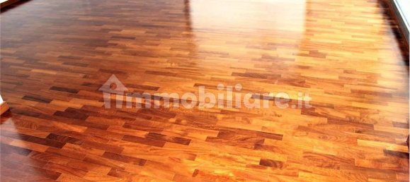 Oficina de 2 habitaciónes en Busto Arsizio, Italy No. 168077 17