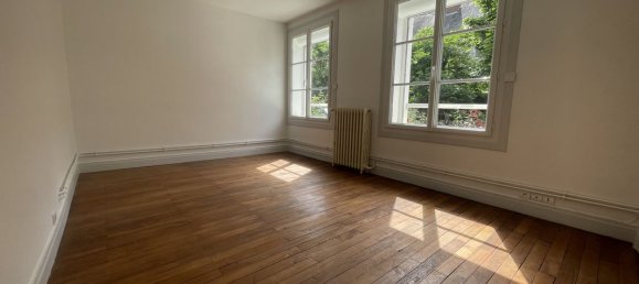 2 chambres Appartement à Tours, France No. 219507 9