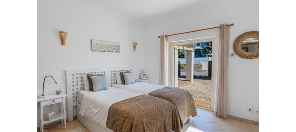 3 Schlafzimmer Villa in Lagoa, Portugal, Nr. 132076 22