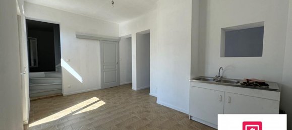 Casa de 5 dormitorios en Isbergues, France No. 209269 3