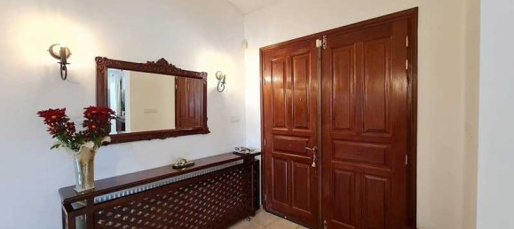 4 chambres Maison à Pyrgos, Cyprus No. 7250 6