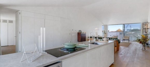 3 bedrooms Apartment in Lisbon, Portugal No. 123192 8