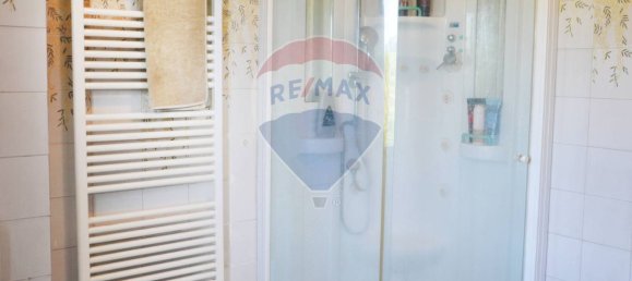 2 bedrooms Apartment in Prato, Italy No. 266430 12