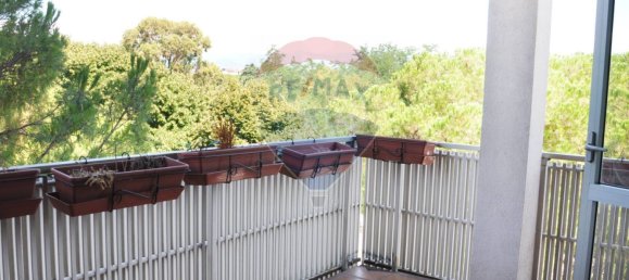 2 bedrooms Apartment in Prato, Italy No. 266430 7